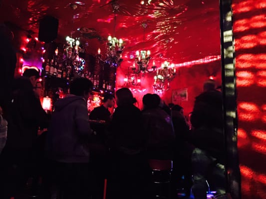 ROSES BAR Updated October 2025 13 Photos 86 Reviews Oranienstr 