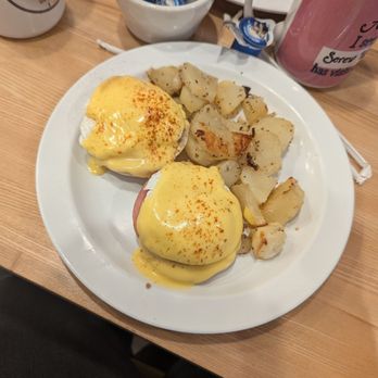Sunny Day Cafe - Eggs Benedict - Cafes Near Me - Bel Air, Maryland Sunny Day Cafe - Eggs Benedict - Cafes Near Me - Bel Air, Maryland