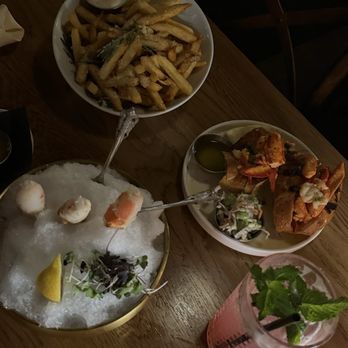 Amelia’s - Crab Claws, lobster rolls, truffle fries - Seafood Near Me - Cuyahoga Falls, Ohio