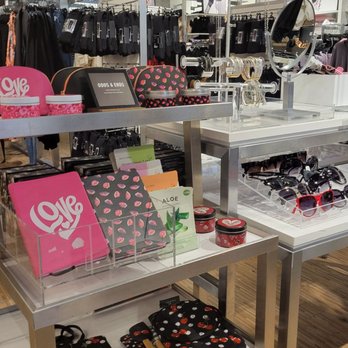 Torrid - Accessories Near Me - Hoover, Alabama