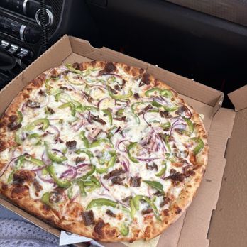 Tandoori Pizza - Pizza Near Me - Hawthorne, California