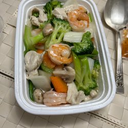 Wong's Chinatown Restaurant - Double Delight