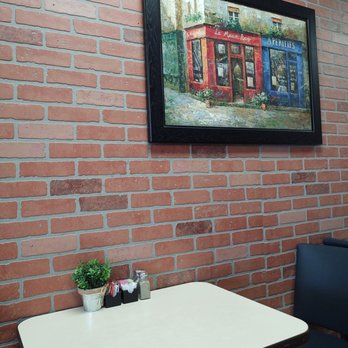 Omelette & Waffle Restaurant - Inside restaurant - Breakfast & Brunch Near Me - Houston, Texas Omelette & Waffle Restaurant - Inside restaurant - Breakfast & Brunch Near Me - Houston, Texas