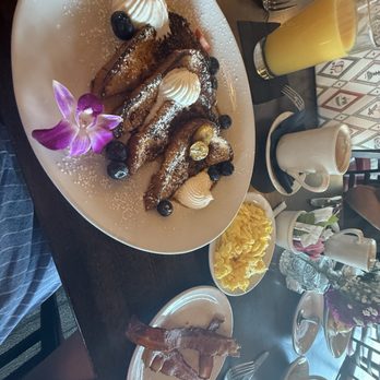 The Union Kitchen-Katy - Banana Fosters French Toast - New American Near Me - Katy, Texas The Union Kitchen-Katy - Banana Fosters French Toast - New American Near Me - Katy, Texas