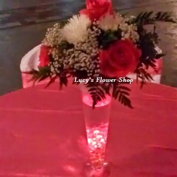 Lucy's Flower Shop - Center piece was simple and elegant - Florists Near Me - Bronx, New York Lucy's Flower Shop - Center piece was simple and elegant - Florists Near Me - Bronx, New York