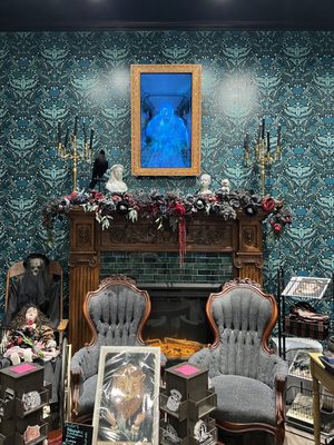 Sisters Grimm Ghost Tours & Oddities Parlor by null