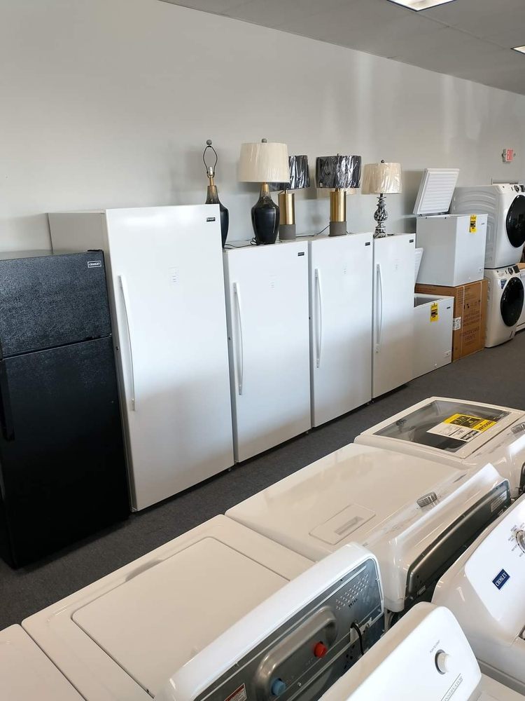 RENT N GO Updated September 2024 32 Photos 1315 E Hwy 24, Moberly