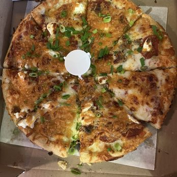 Dollies Pub & Cafe - Como stase pizza. So good! - Pizza Near Me - Lahaina, Hawaii Dollies Pub & Cafe - Como stase pizza. So good! - Pizza Near Me - Lahaina, Hawaii