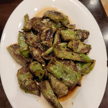 Hot Kitchen Sichuan Style 满嘴香 - Fried peppers - Szechuan Near Me - Flushing, New York Hot Kitchen Sichuan Style 满嘴香 - Fried peppers - Szechuan Near Me - Flushing, New York