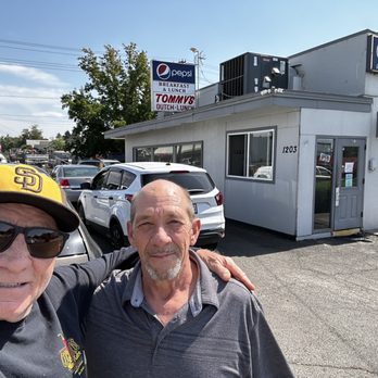 Tommy's Dutch Lunch - Greg owner and on site operator to be sure your dining is enjoyable - Diners Near Me - Walla Walla, Washington