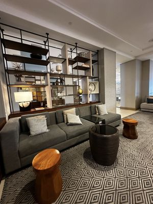 Hyatt Regency La Jolla at Aventine by null