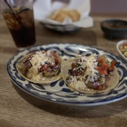 Pescado Asado Taco / Camaron Asado Taco