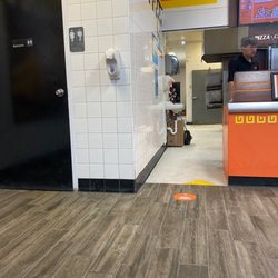 Little Caesers Pizza