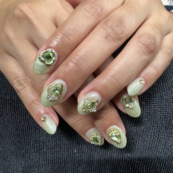 Nailogy Lab - Nails Art - Nail Salons Near Me - Placentia, California