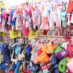 Swimwear and floaties