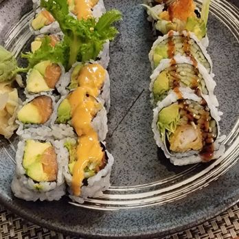 Oishi Sushi - Shrimp tempura roll Spicy tuna Can't remember the 3rd - Japanese Near Me - Hasbrouck Heights, New Jersey
