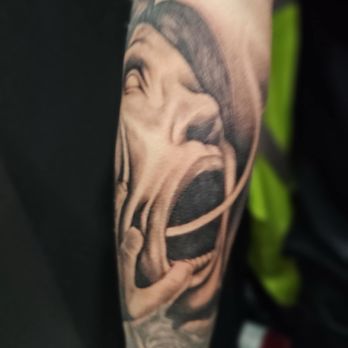 Golden Triangle Art Studio - Tattoo Near Me - Upland, California