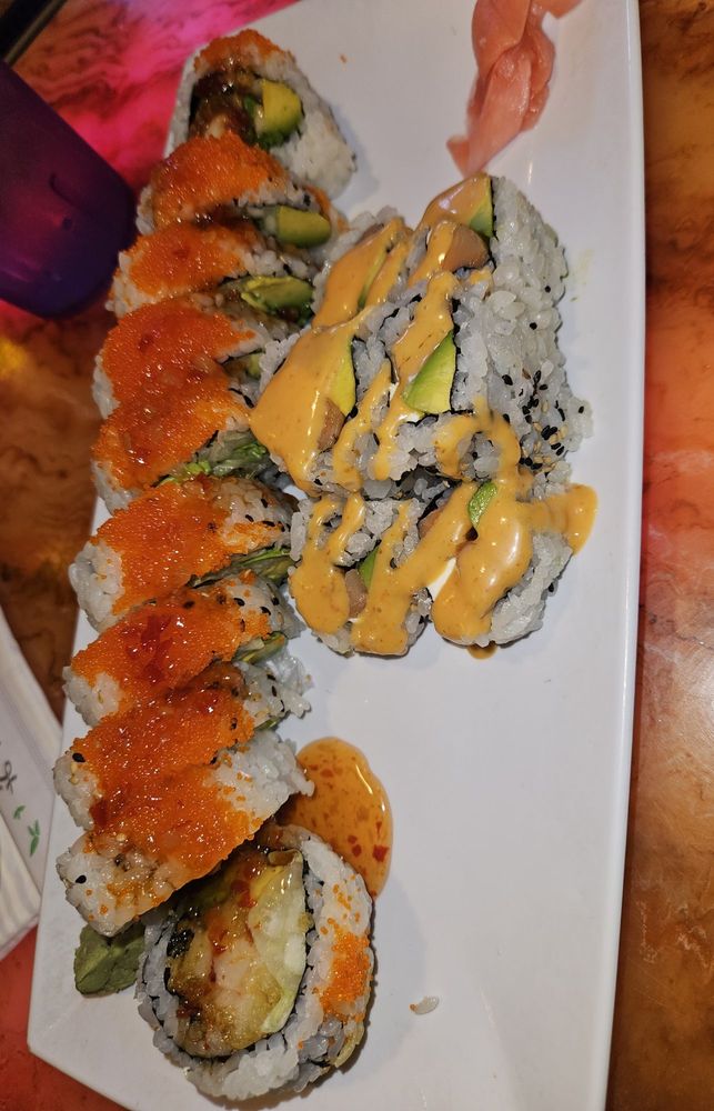 AKITA SUSHI & HIBACHI STEAKHOUSE Updated November 2024 229 Photos