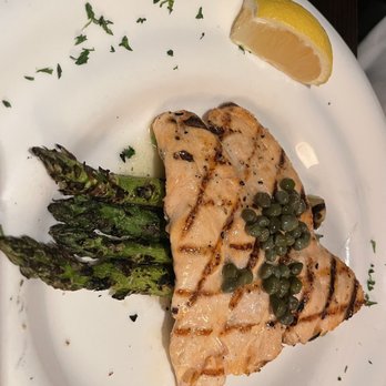 Pan D'olive - Salmon - Italian Near Me - St Louis, Missouri Pan D'olive - Salmon - Italian Near Me - St Louis, Missouri