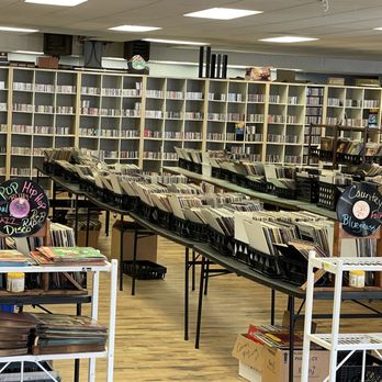 AMH Records - Vinyl Records Near Me - Manchester, Maryland