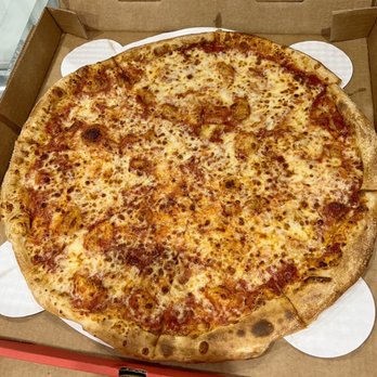 Cannoli kitchen Pizza - Cheese pizza - Pizza Near Me - Pompano Beach, Florida