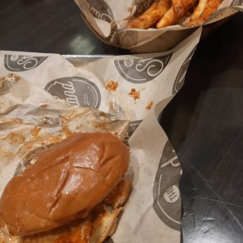 The Stand - American Classics Redefined - Buffalo chicken & fire fries - Burgers Near Me - Northridge, California The Stand - American Classics Redefined - Buffalo chicken & fire fries - Burgers Near Me - Northridge, California