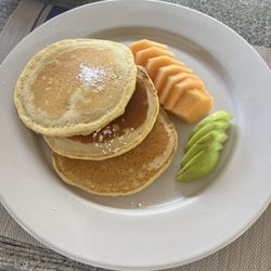 Tuturreque 33 - Complimentary breakfast for guests of the hotel