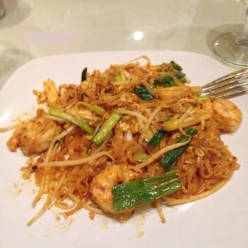 BKK Thai Kitchen - Shrimp Pad Thai Noodles - Thai Near Me - Carlsbad, California BKK Thai Kitchen - Shrimp Pad Thai Noodles - Thai Near Me - Carlsbad, California