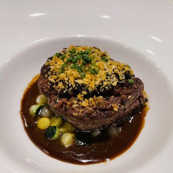 MW Restaurant - New American Near Me - Honolulu, Hawaii
