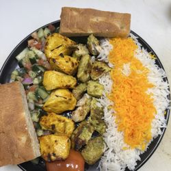 Kabob Korner - We try the malai chicken platter.