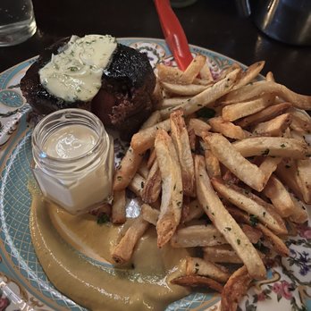 Hopfields - Steak Frites - Pubs Near Me - Austin, Texas