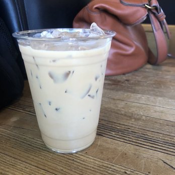 Lola Coffee - Iced Vanilla Latte - Coffee & Tea Near Me - Phoenix, Arizona Lola Coffee - Iced Vanilla Latte - Coffee & Tea Near Me - Phoenix, Arizona