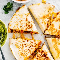 Hot Dragon - QUESADILLAS
