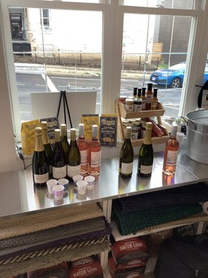 Aurora Market by null