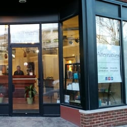 J.Crager Alternatives - Assisting Individuals with medical or natural hair loss. Call for a free consultation: 773-248-6844 John Crager