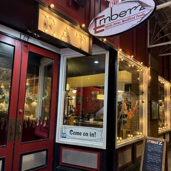 Emberz - Outside - Wine Bars Near Me - Sonora, California