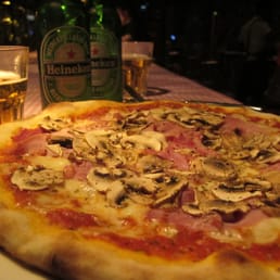 La Reine, Pizza