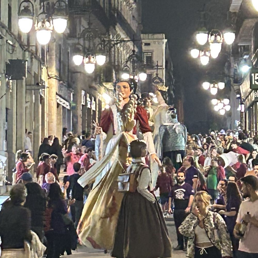 Forever Barcelona - Parade of the Giants! - Food Tours Near Me - Barcelona, B