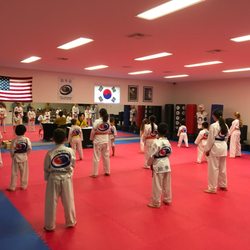 Ong's Tae Kwon DO - Promotion test