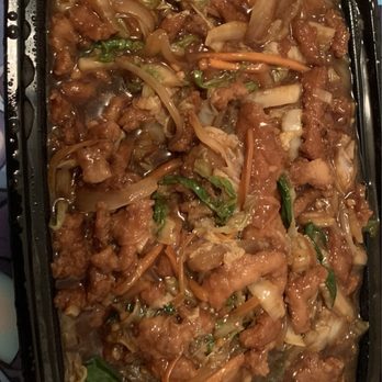Golden City - Chow mein - Chinese Near Me - New Braunfels, Texas