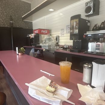 Country Kitchen Donuts - Donuts Near Me - Walpole, Massachusetts Country Kitchen Donuts - Donuts Near Me - Walpole, Massachusetts