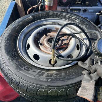 Mobile Roadside Tire Shop - Roadside Assistance Near Me Mobile Roadside Tire Shop - Roadside Assistance Near Me