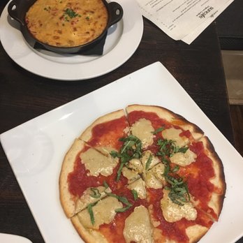 SunCafe - Mac n cheese and margherita pizza - Vegan Near Me - Studio City, California