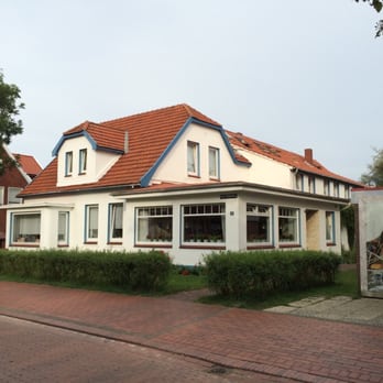 Haus Wilhelmine - Außenansicht - Hotels Near Me - Langeoog, NI Haus Wilhelmine - Außenansicht - Hotels Near Me - Langeoog, NI