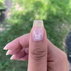 Majestic Nails