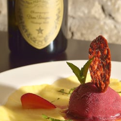 L'Endroit - Carpaccio d'ananas glace Cassis
