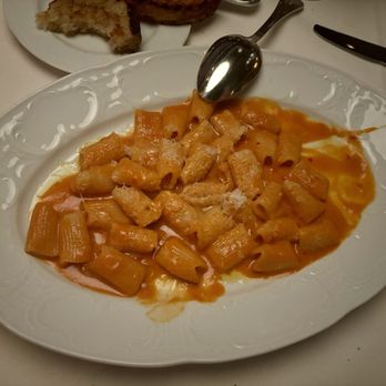 Cento - Rigatoni with San Marzano Cream, Roasted chili's. - Italian Near Me - Columbus, Ohio Cento - Rigatoni with San Marzano Cream, Roasted chili's. - Italian Near Me - Columbus, Ohio