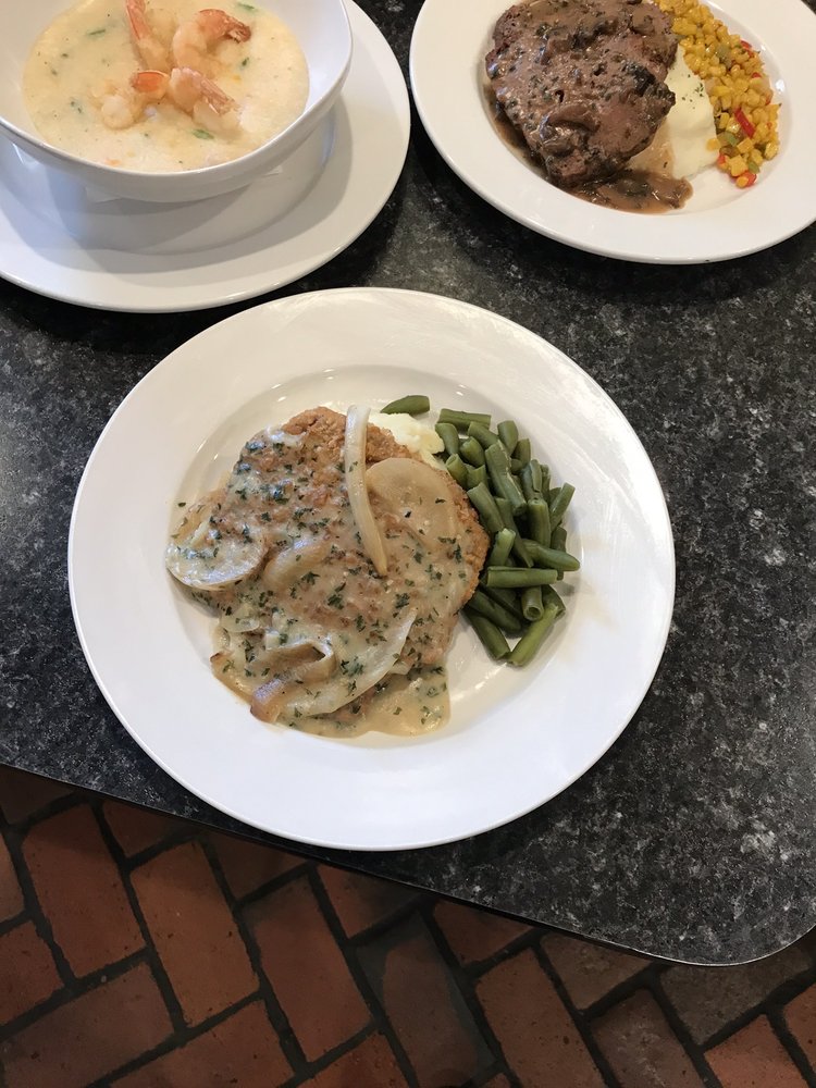 HARVARD GRILL CLOSED 33 Photos & 54 Reviews 16624 Mack Ave, Grosse Pointe, Michigan