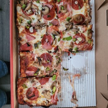 Jet's Pizza - Pizza - Pizza Near Me - Macomb, Michigan Jet's Pizza - Pizza - Pizza Near Me - Macomb, Michigan
