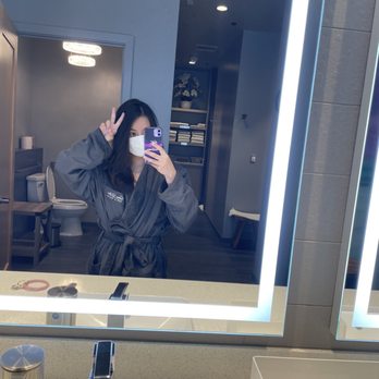 Spa U’ilani - Feeling fancy - Skin Care Near Me - Honolulu, Hawaii Spa U’ilani - Feeling fancy - Skin Care Near Me - Honolulu, Hawaii